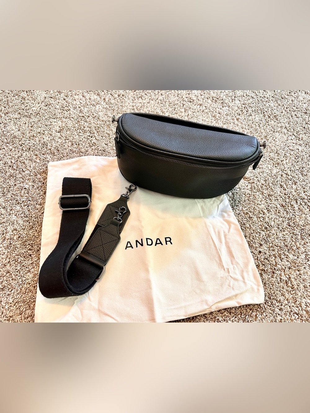 Andar the Waymaker crossbody bag